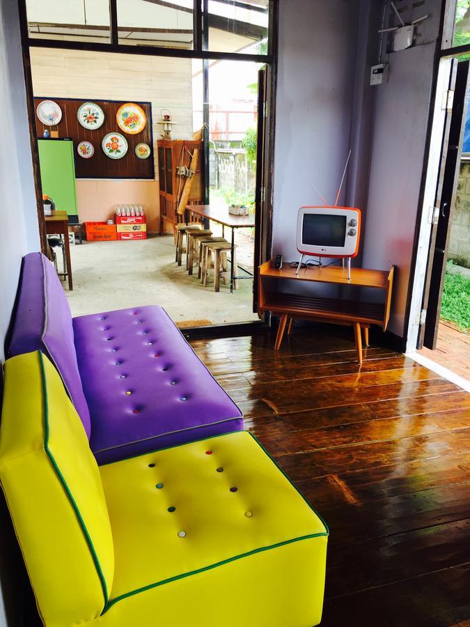 Bed Time Hostel Chiangrai تْشينيغْرايْ المظهر الخارجي الصورة