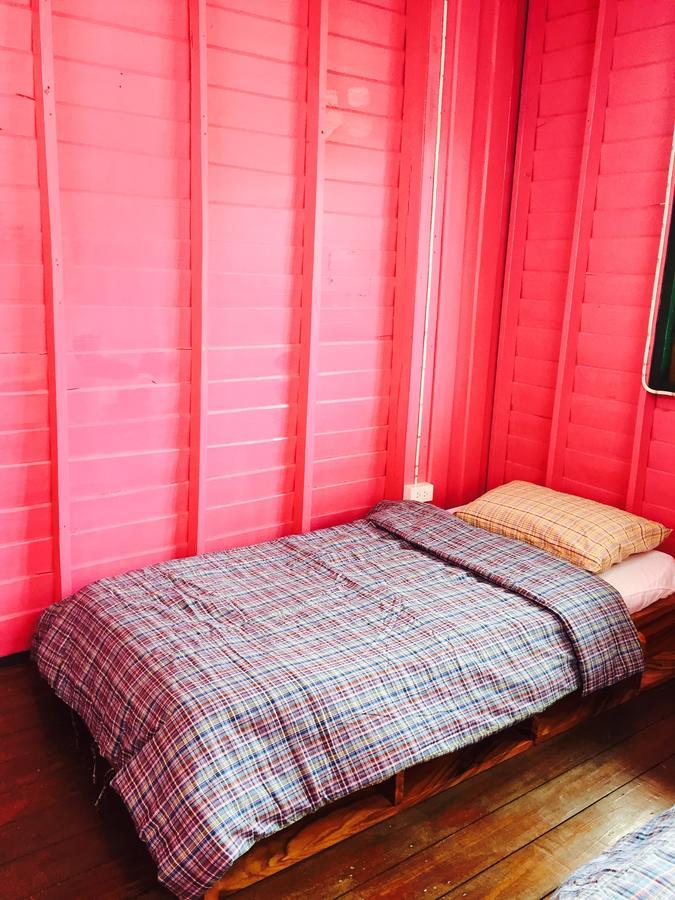 Bed Time Hostel Chiangrai تْشينيغْرايْ المظهر الخارجي الصورة