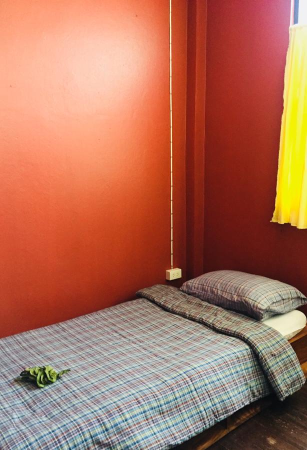 Bed Time Hostel Chiangrai تْشينيغْرايْ المظهر الخارجي الصورة